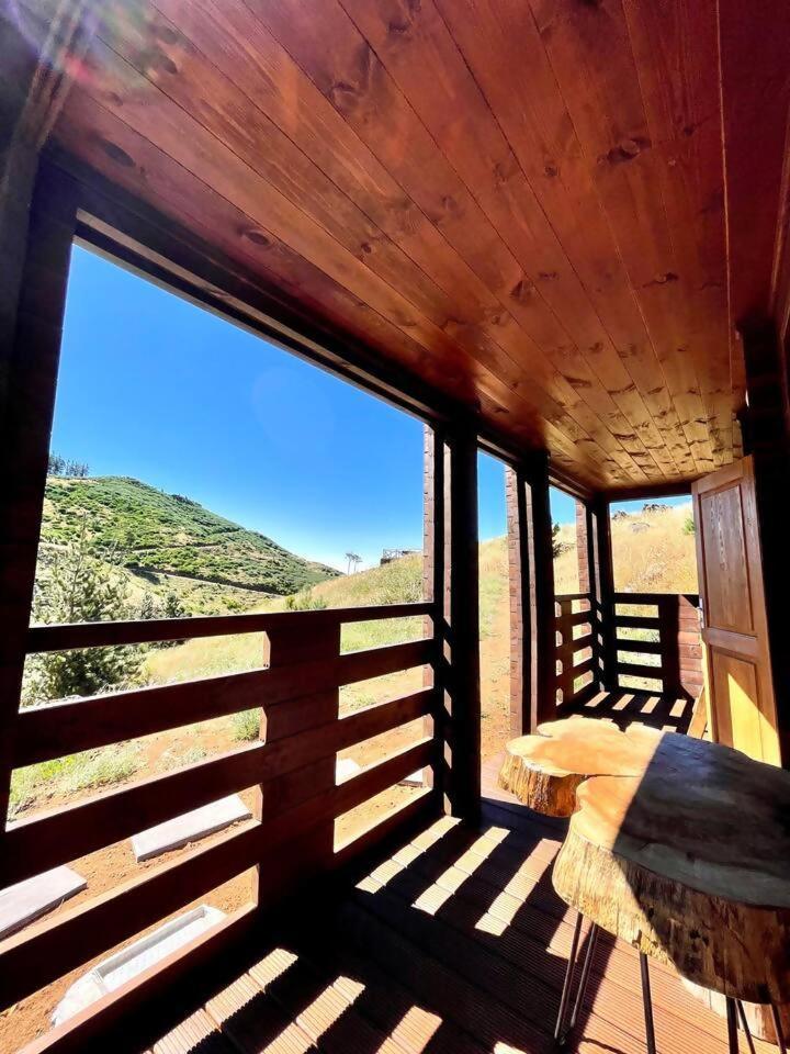 Отель Mountain Eco Shelter 7 Фуншал Экстерьер фото